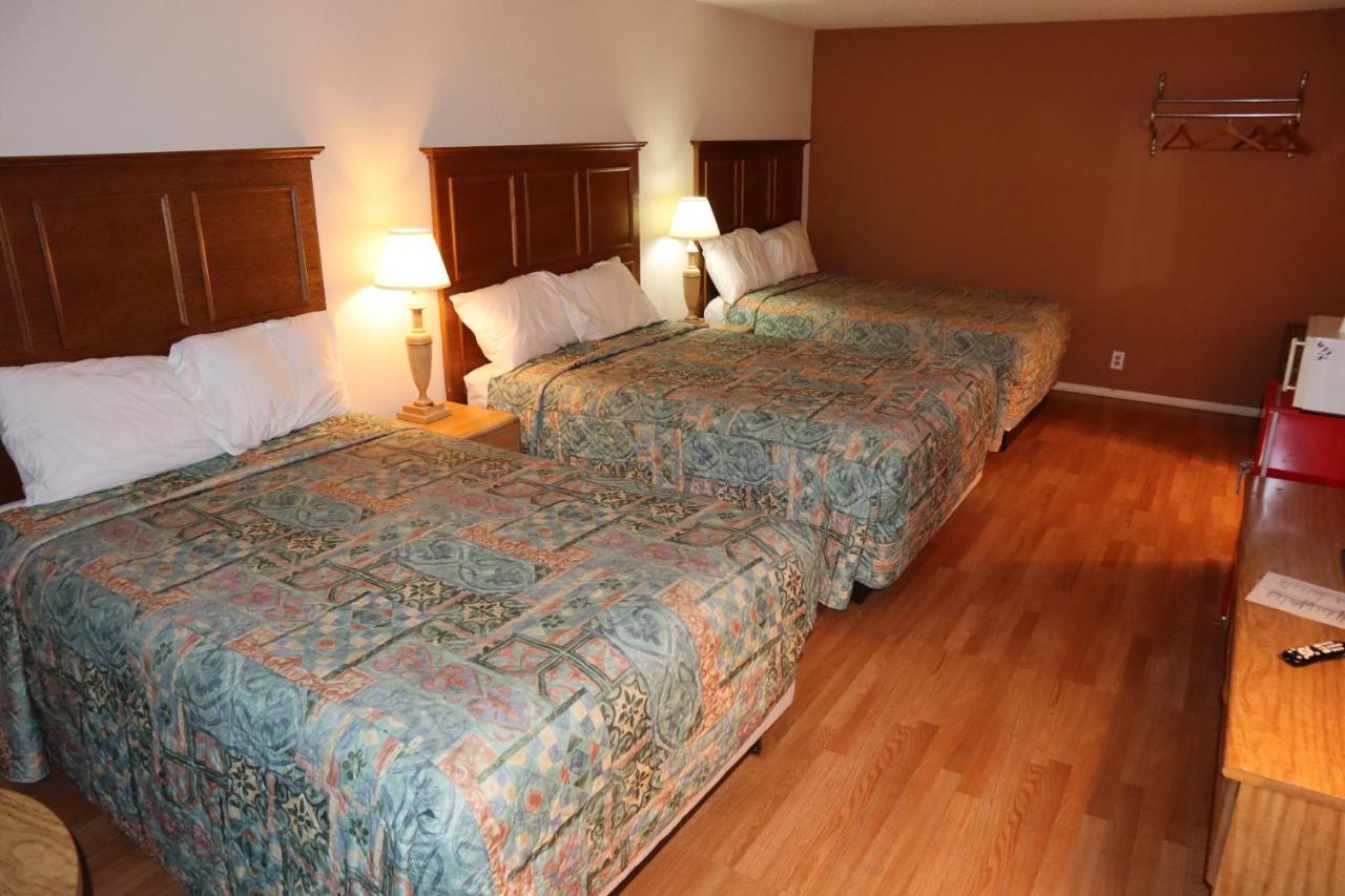 Silver Sands Motel Флорънс Екстериор снимка