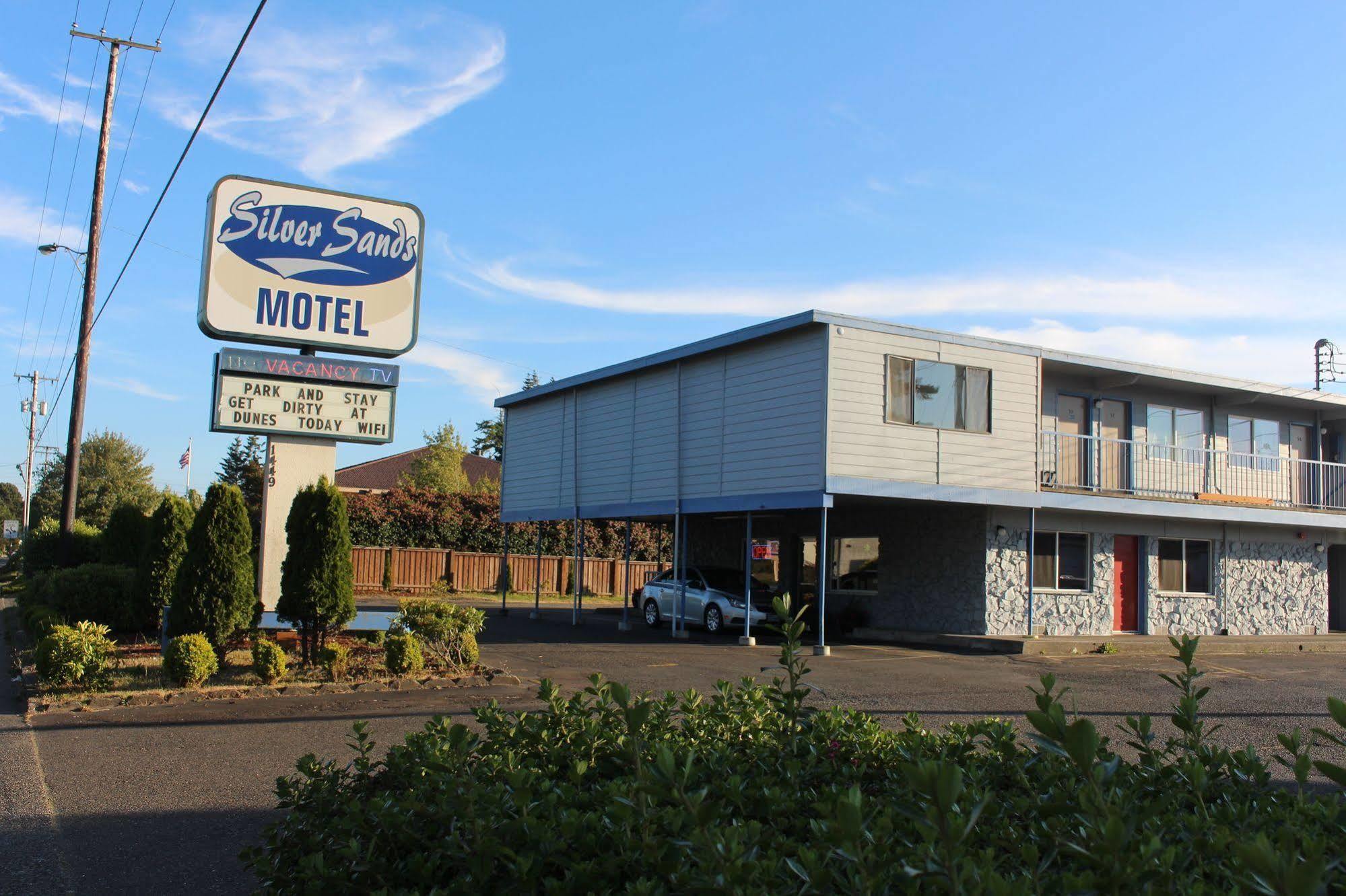 Silver Sands Motel Флорънс Екстериор снимка
