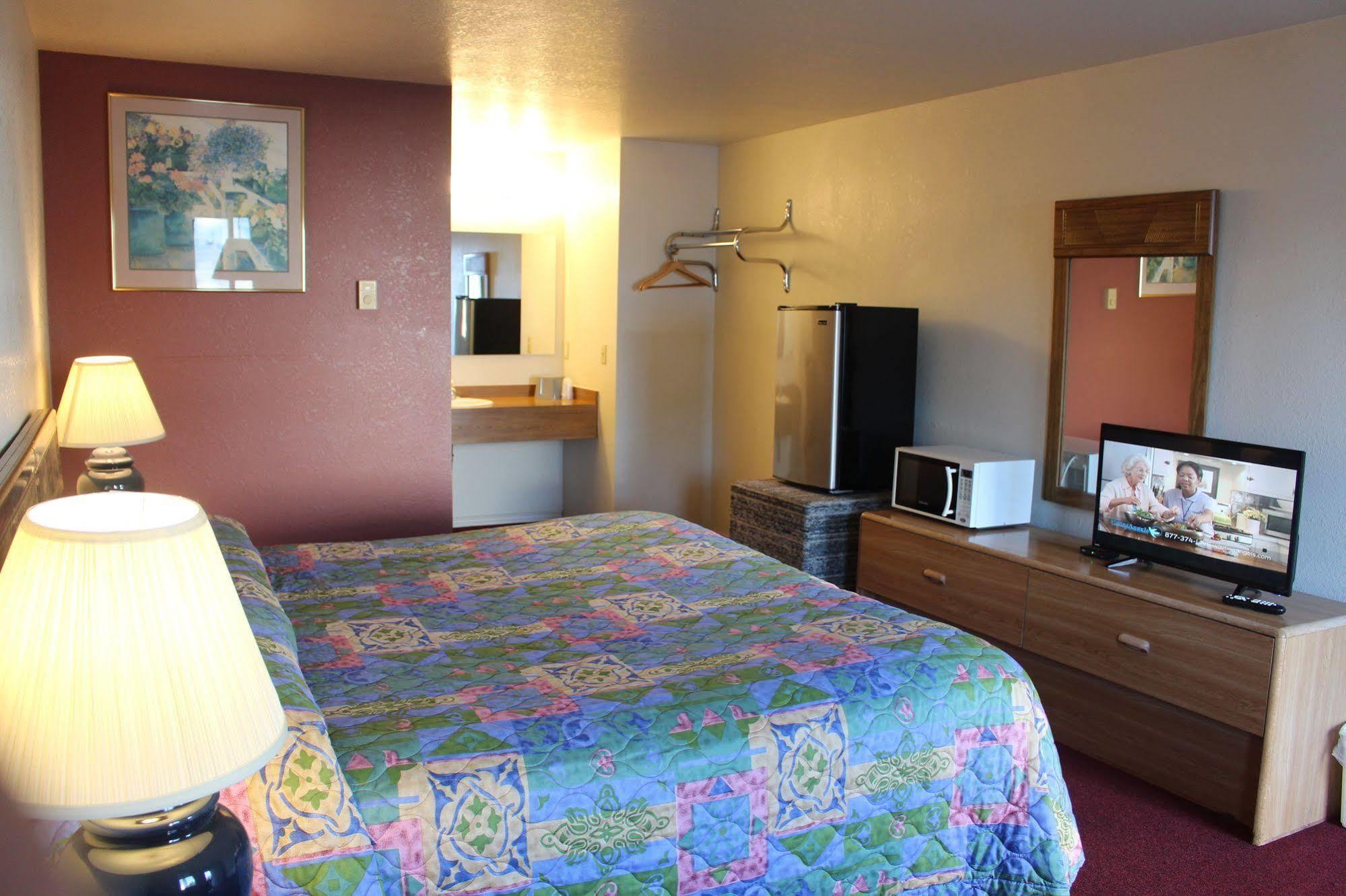 Silver Sands Motel Флорънс Екстериор снимка